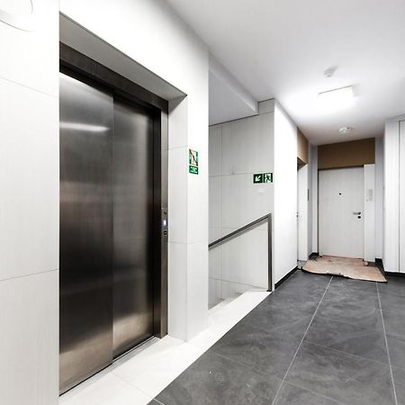 Project Comfort Apartament Dywizjonu 303 175/8 Warszawa Apartment Екстериор снимка