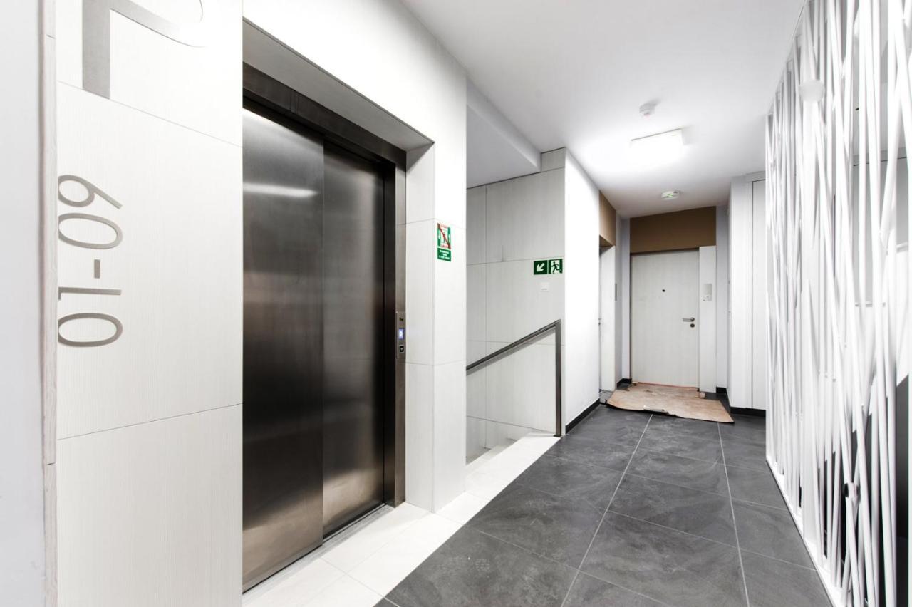 Project Comfort Apartament Dywizjonu 303 175/8 Warszawa Apartment Екстериор снимка